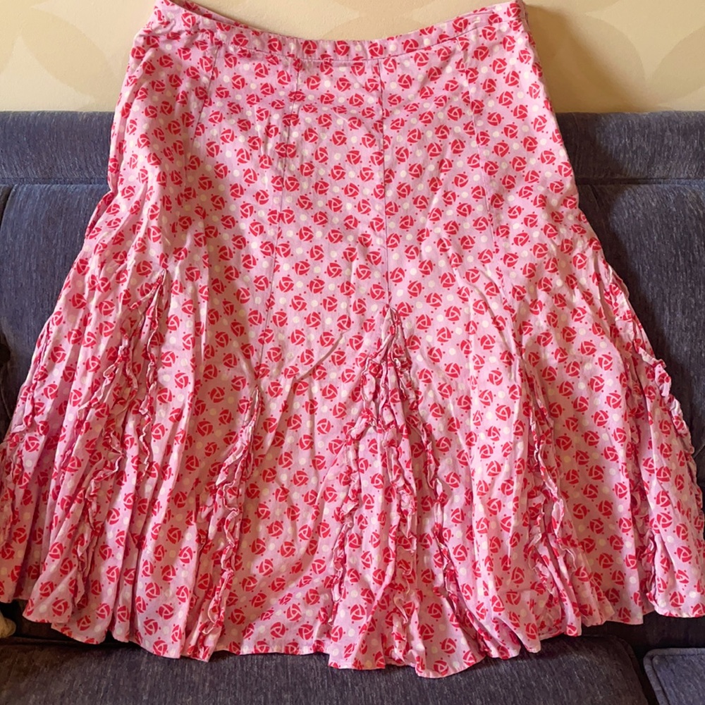 Pink ruffled skirt, size 6